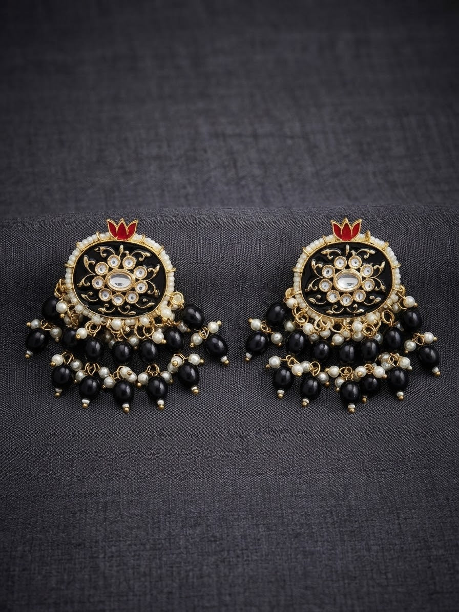 Kavika Earring