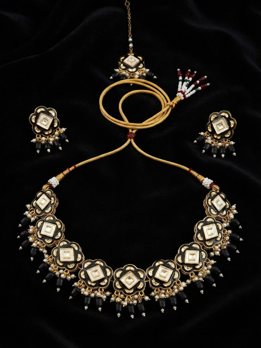 Sonal Necklace earring & head piece